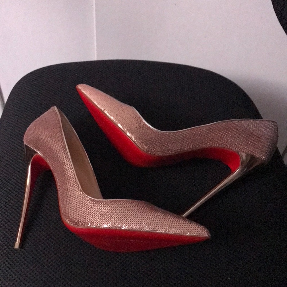 Christian Louboutin So Kate Rose Gold Sequin - Picture 2 of 7
